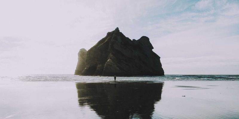 从一张皮料到一双精品:揭秘金花鞋业手工制鞋的匠心十二步