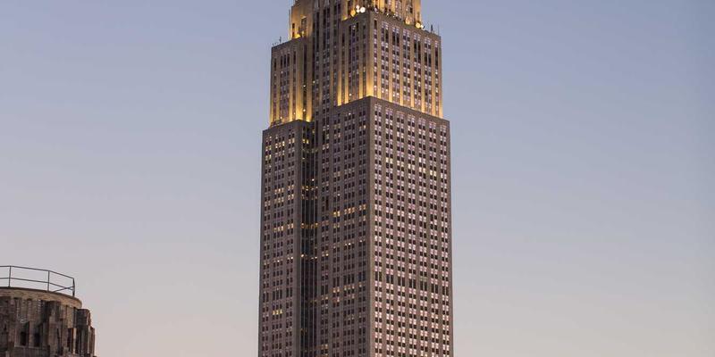 告别磨脚与不合脚!金花鞋业定制服务:为不同脚型打造专属时尚